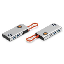 13M03 USB C HUB