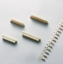 1052 Series Connectors