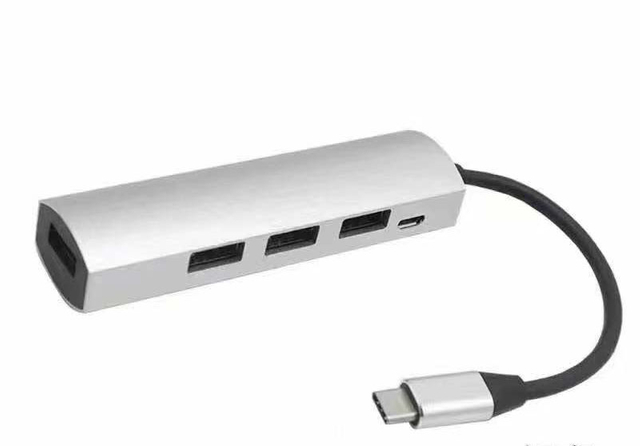  Type C to USB Hub