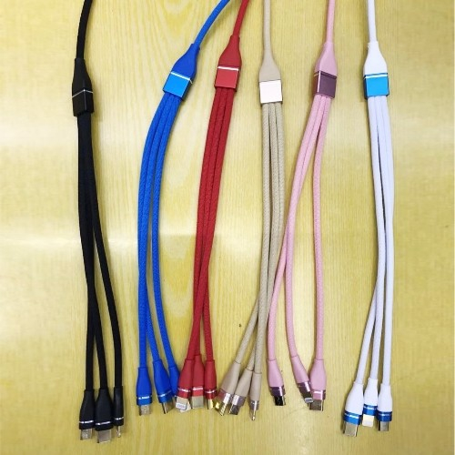 Sample 56 USB 2.0 Cable