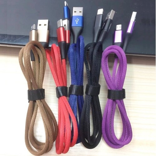 4-12 USB 2.0 Cable